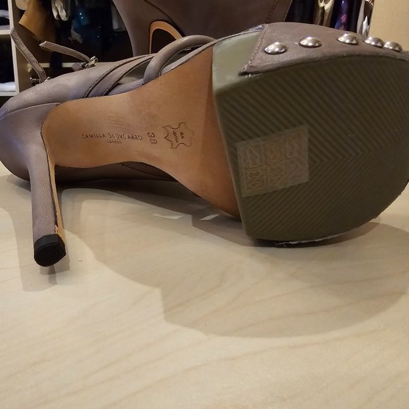 Never worn Camilla Skovgaard shoes - Picture 3 of 10